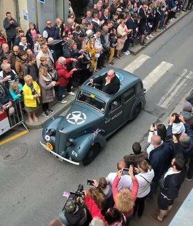 Authentique Au Coeur De 아파트 바이외